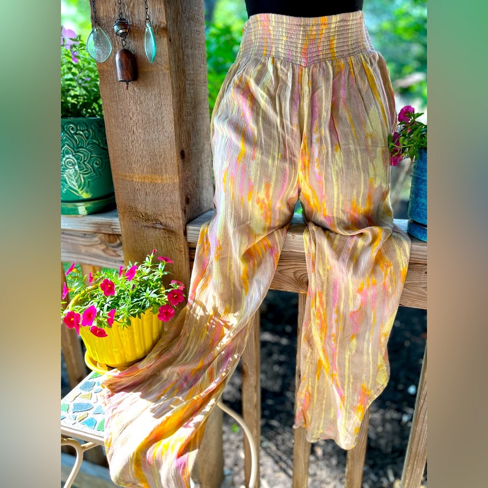 Free People Hippie Cotton Pull-On Asymmetrical Flare Hem Crepe Crinkle Pant - Picture 6 of 13